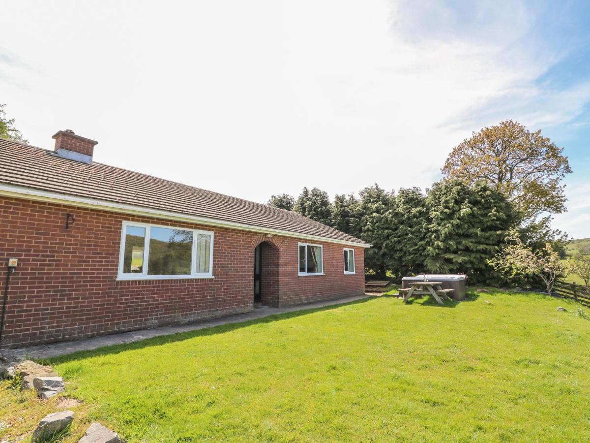 Glanyrafon Bungalow Villa Rhayader Exterior photo